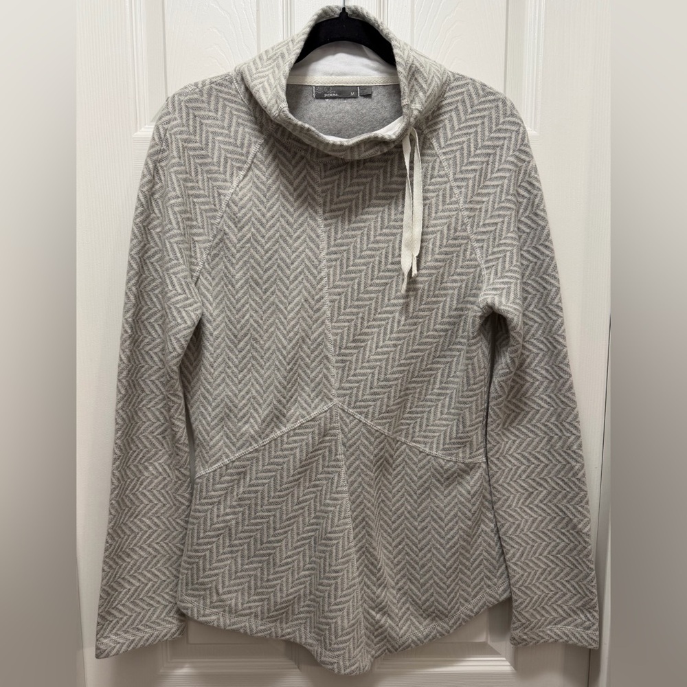 Prana Gray Textured Pullover
